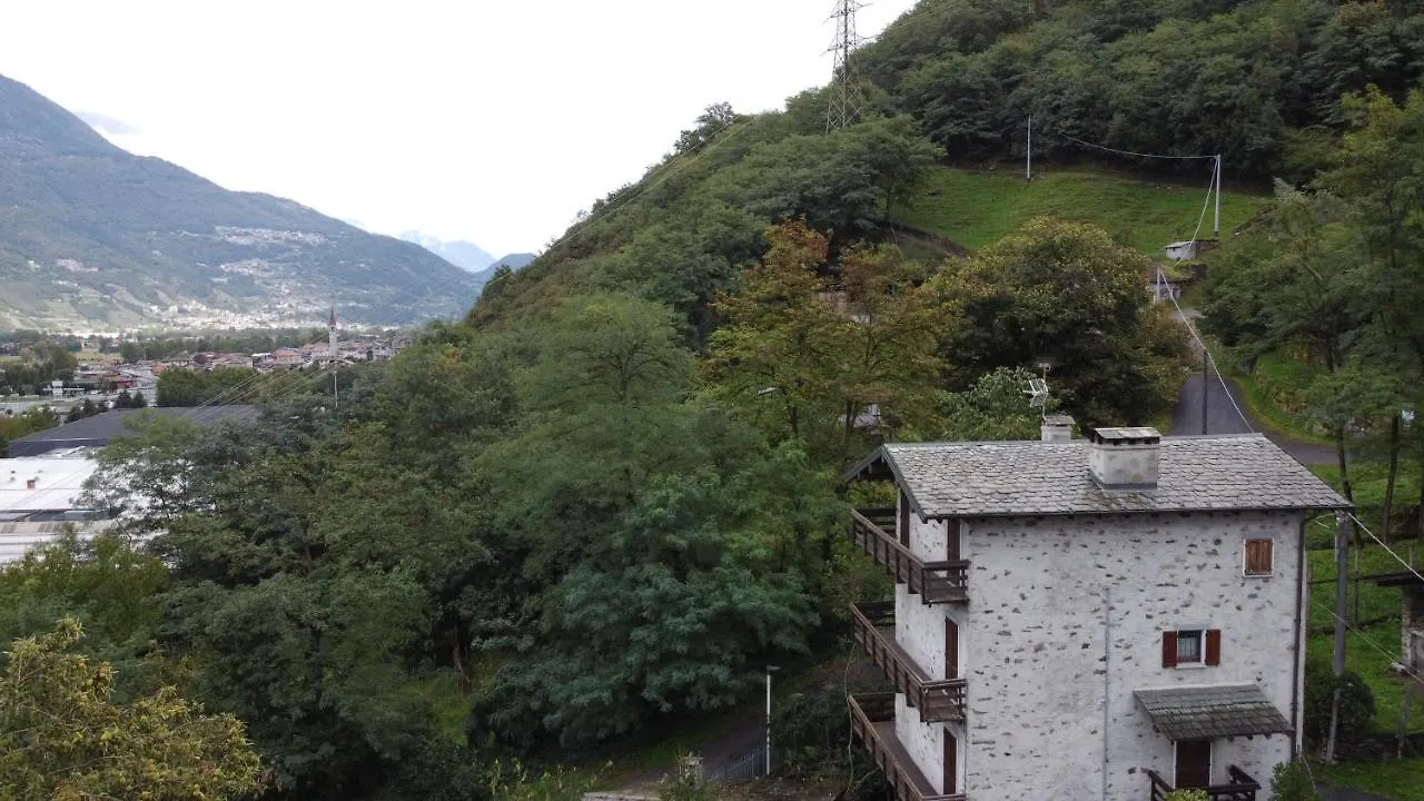 Bed & Breakfast B&B Al Carotin Mantello Italië