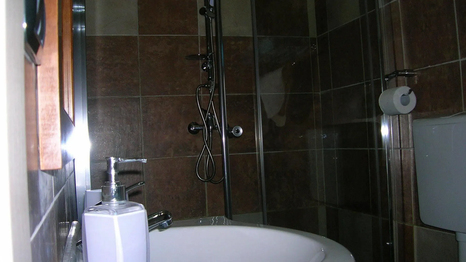 B&B Al Carotin Mantello